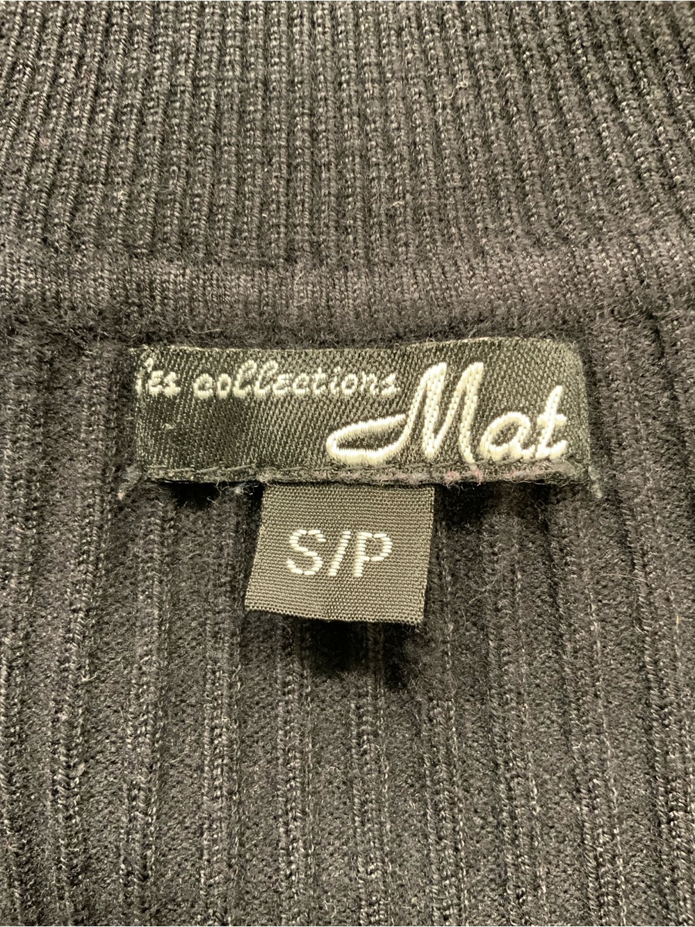 mat. Black Ribbed Mock-Neck Sweater with Waist Buckle - Picture 2 of 7